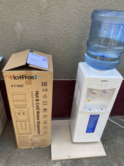 Кулер для воды HotFrost