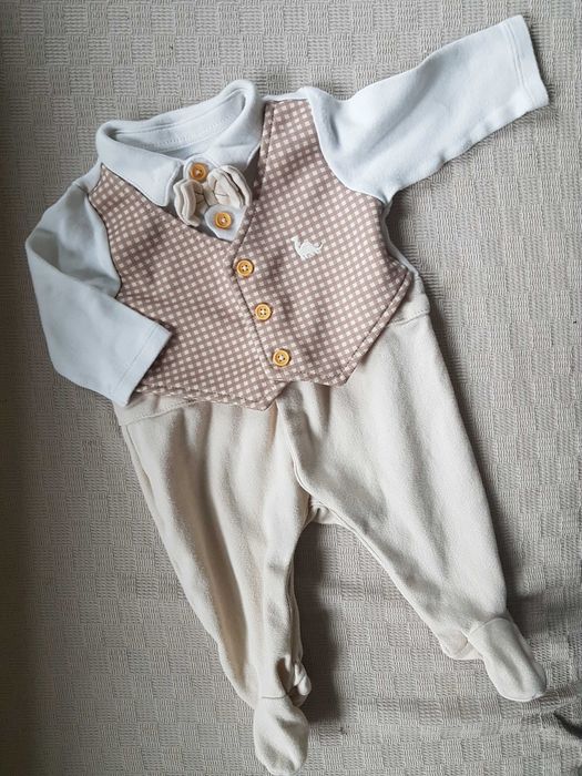 Elegancki pajacyk  r.62  (Coolclub) na chrzciny / imprezy