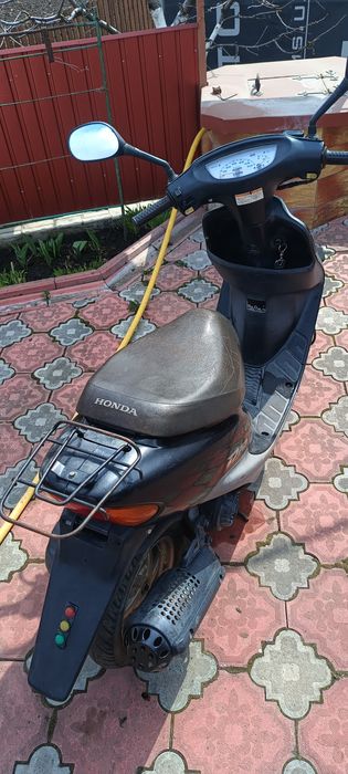 Продам скутр Хонда діо 35 zx.