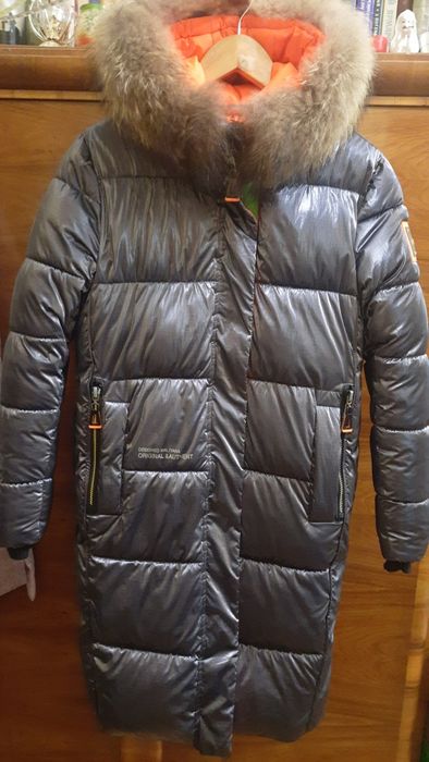 Пальто на ріст 152