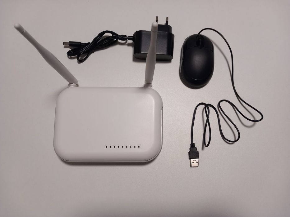 WiFi NVR 8CH – Obsługa do 8 kamer (1983)