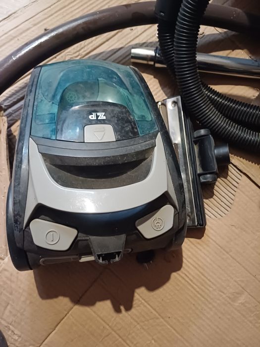 Пылесос для дома