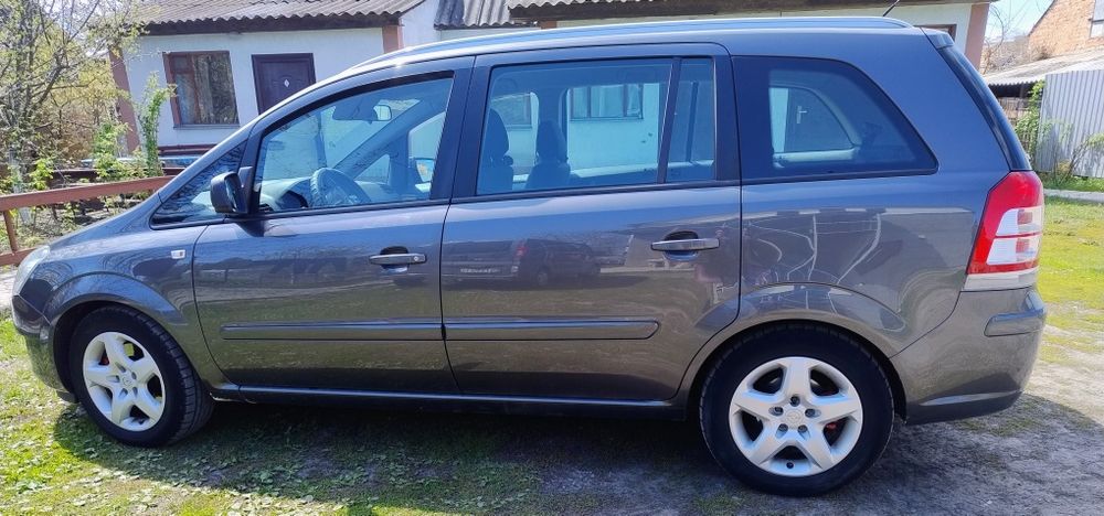 Opel Zafira B 2012р.