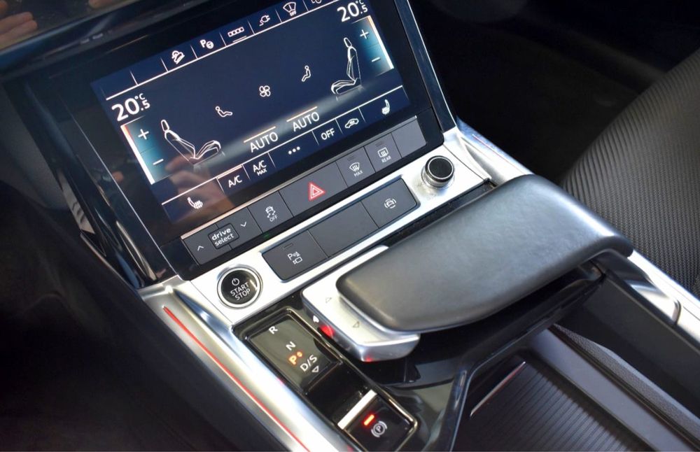 Audi E-Tron 50  Sportback