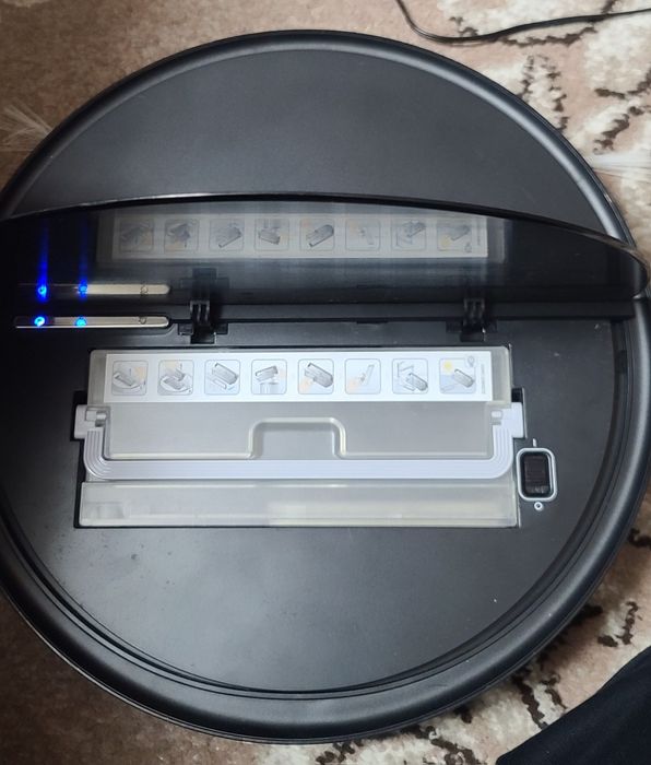 Робот пилосос Rowenta serie 60 wifi