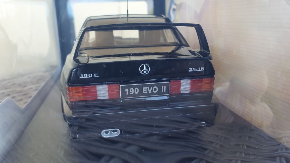Mercedes 190E Evo II Solido 1:18 W201