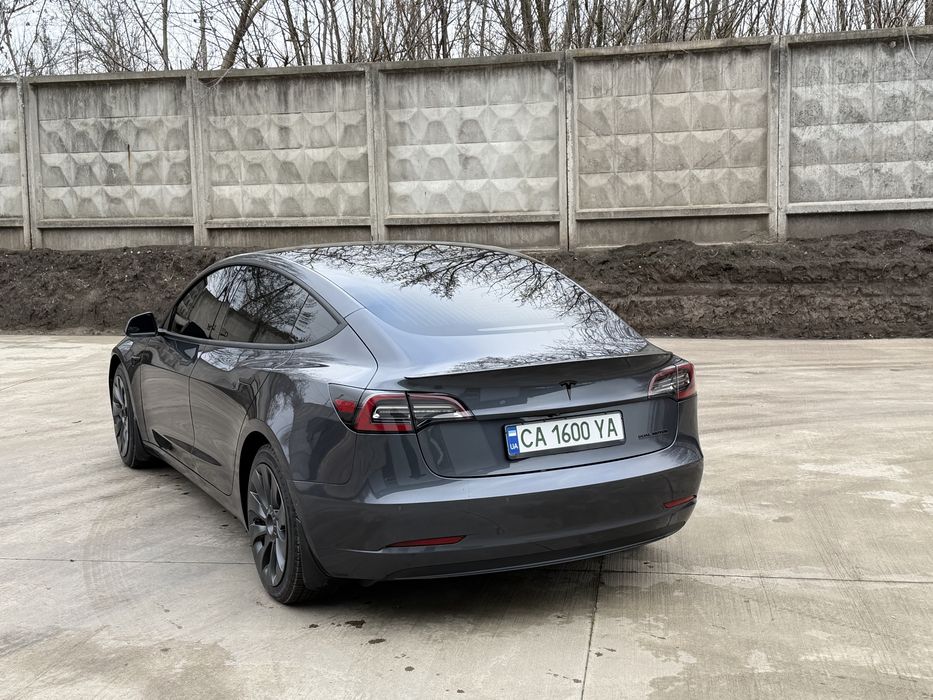 Tesla 3 повний привід, запас ходу 400+, обмін