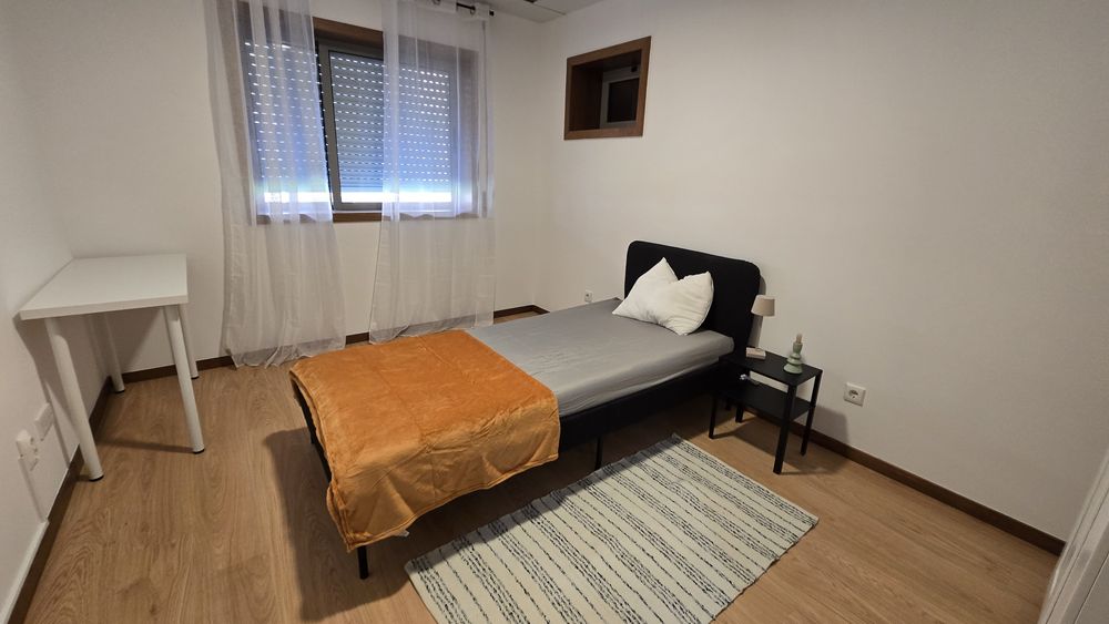Quarto duplo Arrendar Aveiro