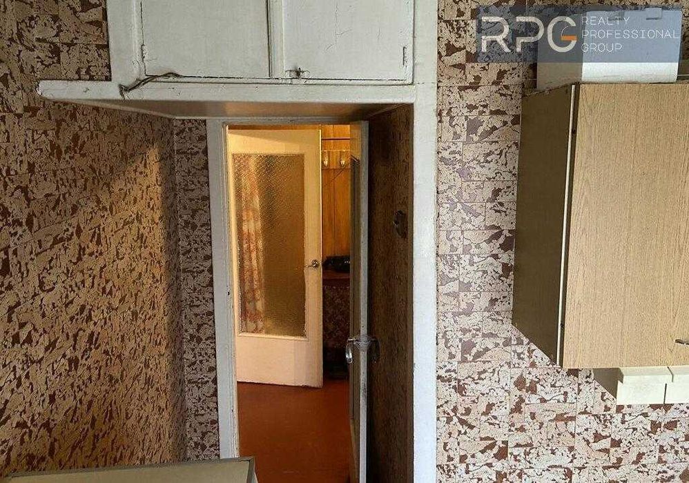 Продається 2-к квартира по вул. Петра Запорожца 11Б рк