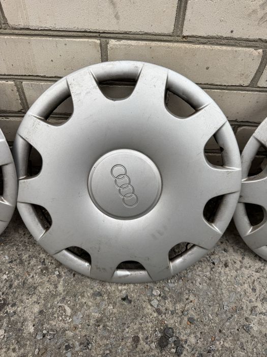Продам оригінальні ковпаки R 15 від АУДІ
