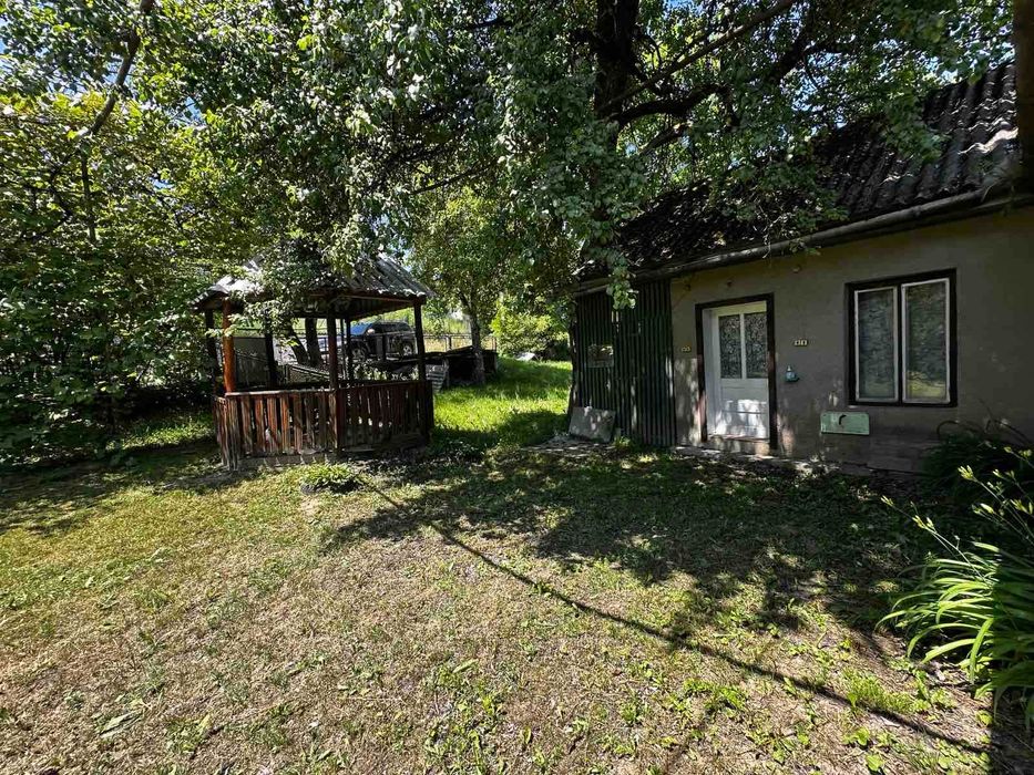 Продається будинок з меблями та побутовою технікою