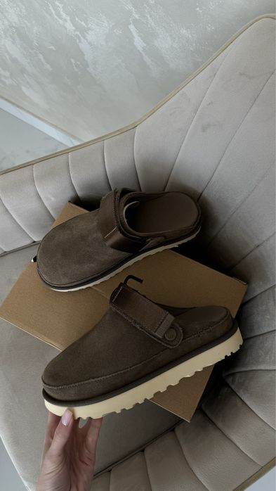 UGG 37.5  дуже стильні