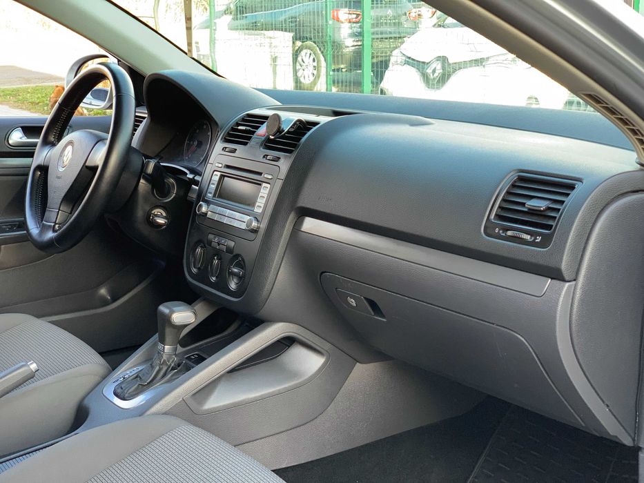 Volkswagen Golf 2007 автомат