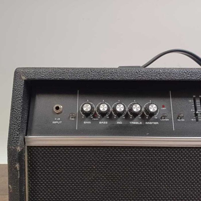Behringer BVT4500H wzmacniacz basowy head 450W