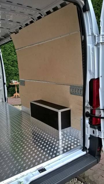 Zabezpieczenie części ładunkowej Opel Movano L2H2
