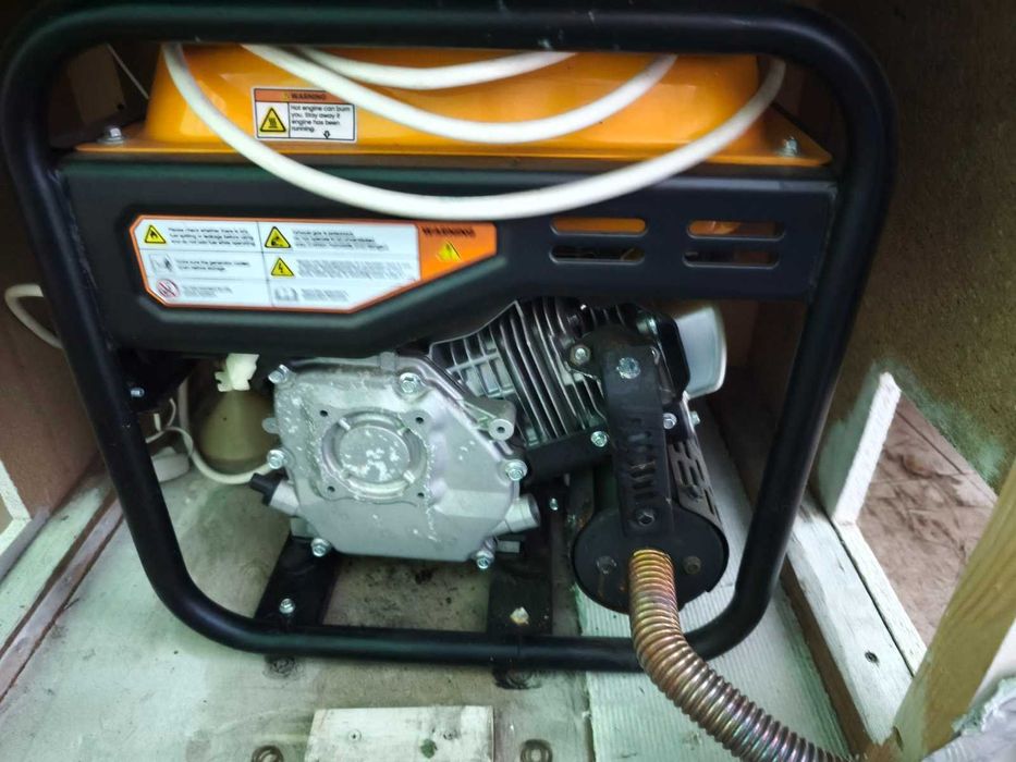 Генератор інверторний