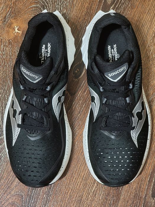 Оригінал 100% чоловічі кросівки Saucony Endorphin speed 4  EUR  43