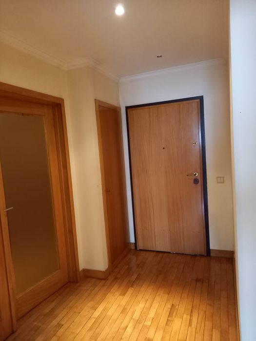 Apartamento T1 Arrendar