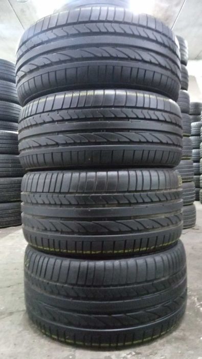 245/40/19 275/35/19 Bridgestone Potenza RE050A * RFT