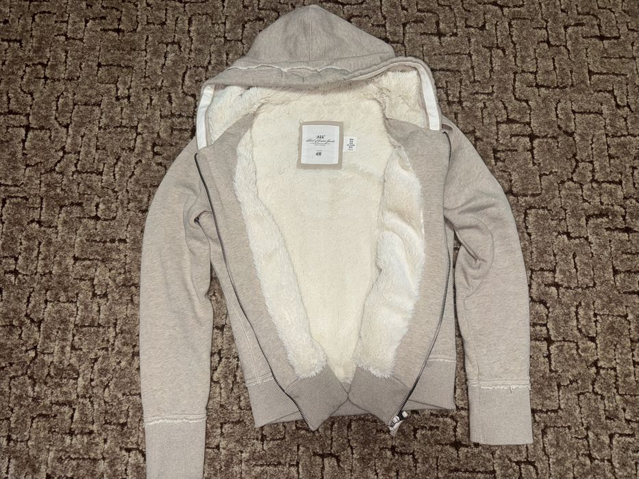 СРОЧНО ПРОДАМ винтажная кофта h&m