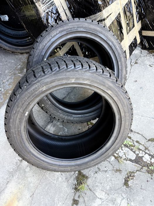 235/45R17 Yokohama ice guard ig 30