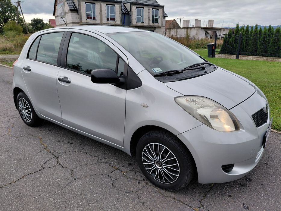Śliczna toyota Yaris 2007r 5drzwi 160 tyś przebiegu