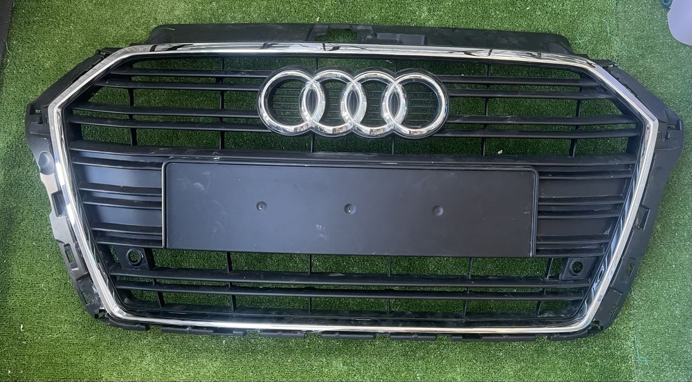 Grill atrapa zderzaka Audi a3 8v lift 2016-2020 pdc
