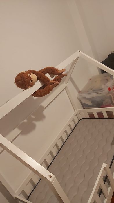 Cama de criança  em ótimo estado de conservação