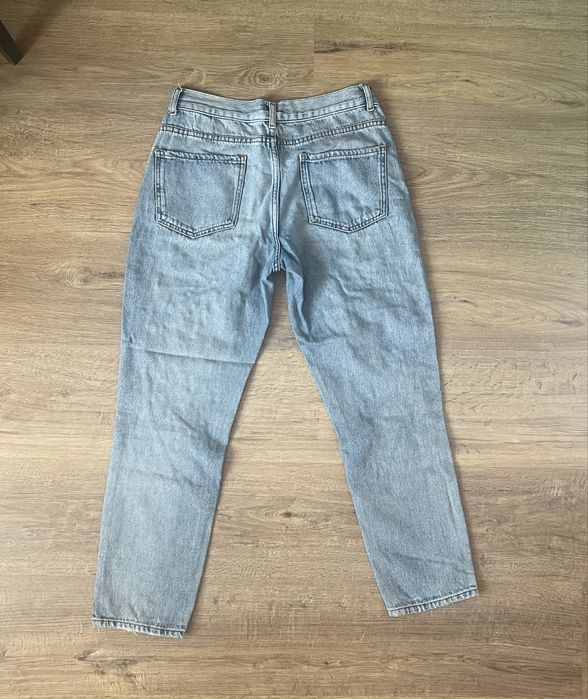 Джинси жіночі.