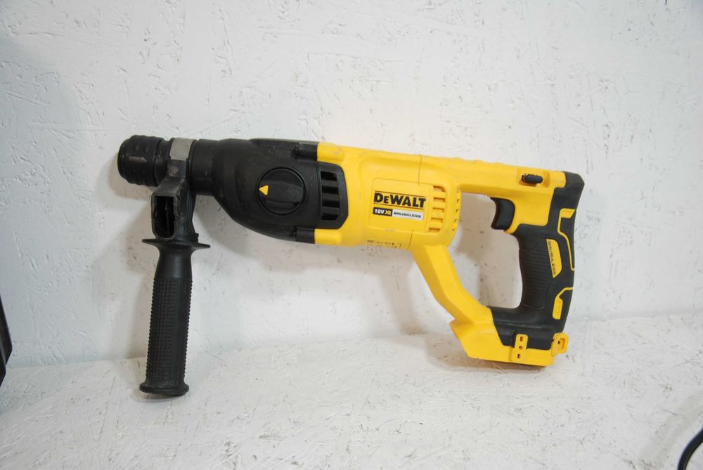 Młotowiertarka Dewalt