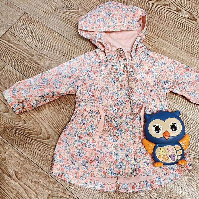 Куртка детская на 1 годик классная нежная розовая  на девочку