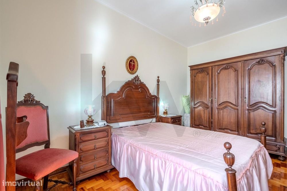 T2 em Oeiras | O Equilíbrio Perfeito entre Conforto e Localização