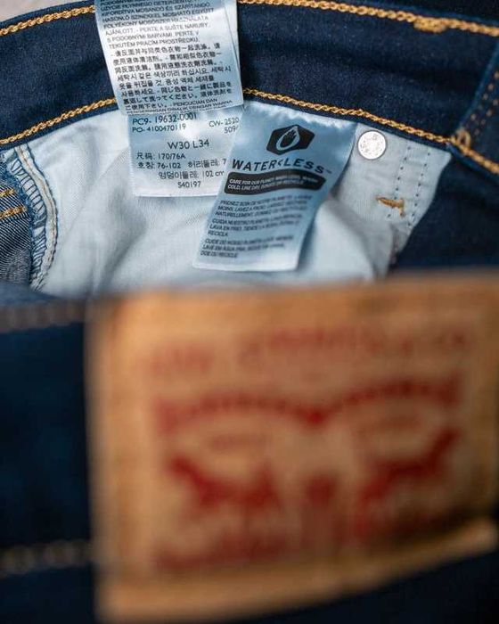 Levi’s 715 Bootcut W30 L34 – ciemny granat J081