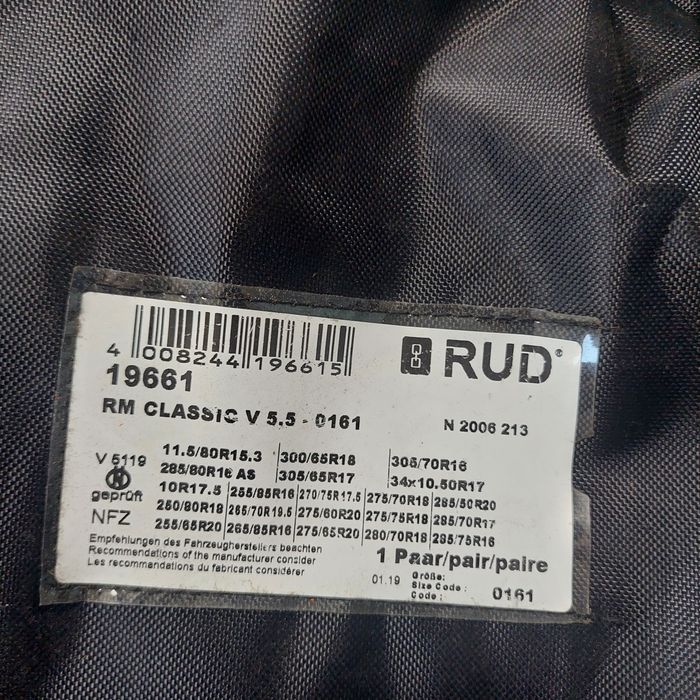 Автомобільні ланцюги протиковзання RUD.