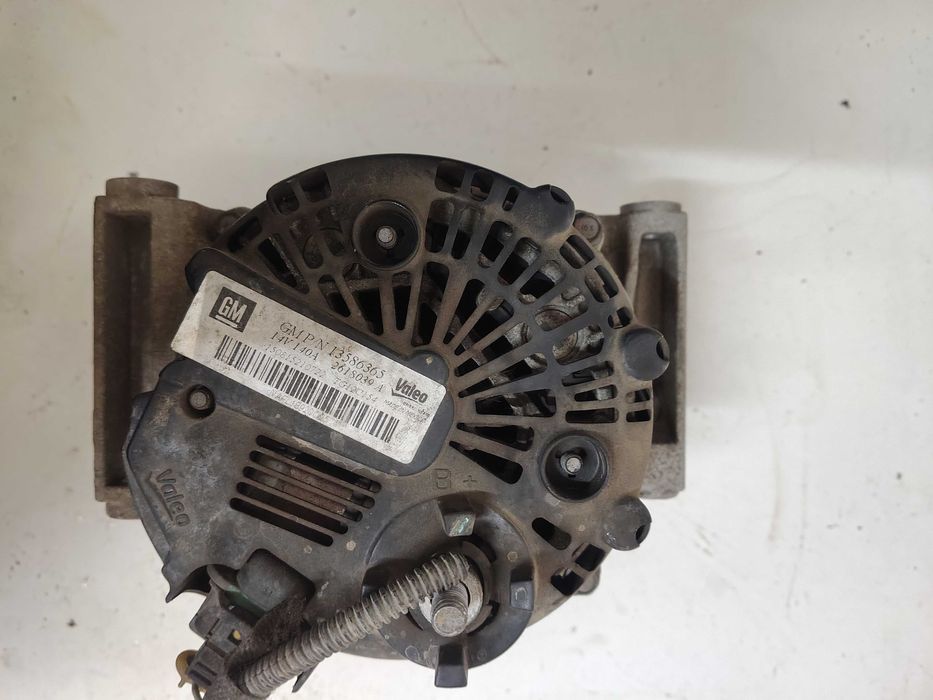 Alternator Opel Astra J 1,6 cdti Opel Insignia A 1,6 cdti Oryginał sprawny gwarancja 13586365
