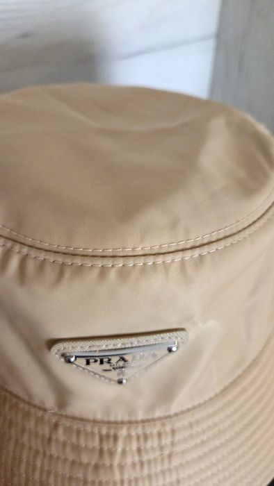 Nowy kapelusz bezowy nude prada bucket hat czapka rybacka Unisex