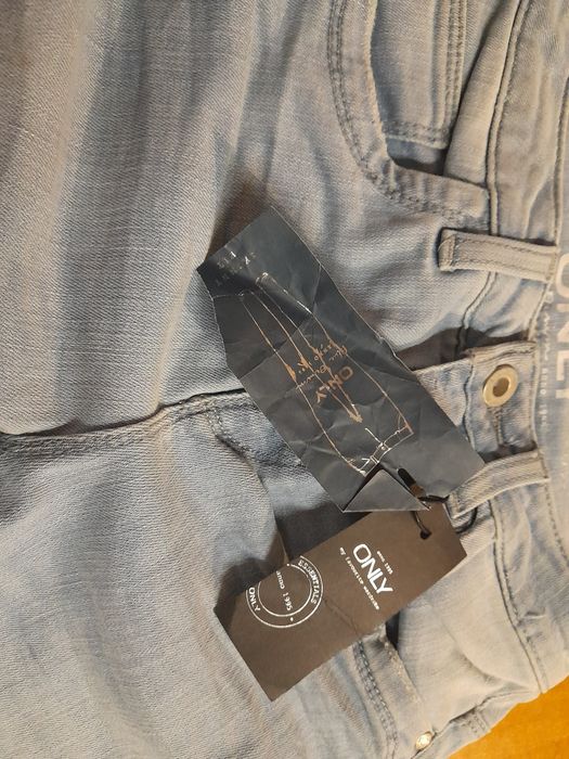 NOWE    spodnie  Jeansy  ONLY  Skinny  Fit   rozm.  27/30.