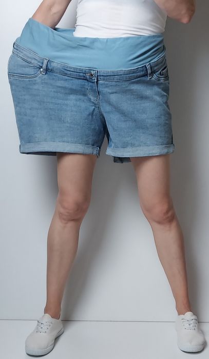H&M MAMA_jeansowe ciążowe spodenki Plus size_54/7XL