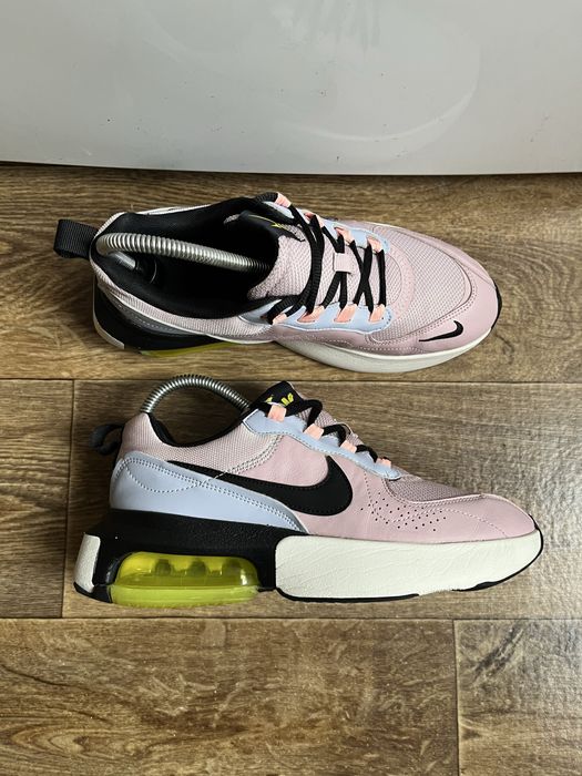 Кросівки Nike Air Max Verona