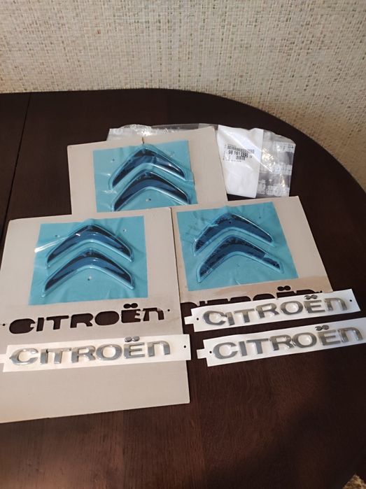 Значки значок емблеми емблема нові Опель Пежо Сітроен нові оригінал