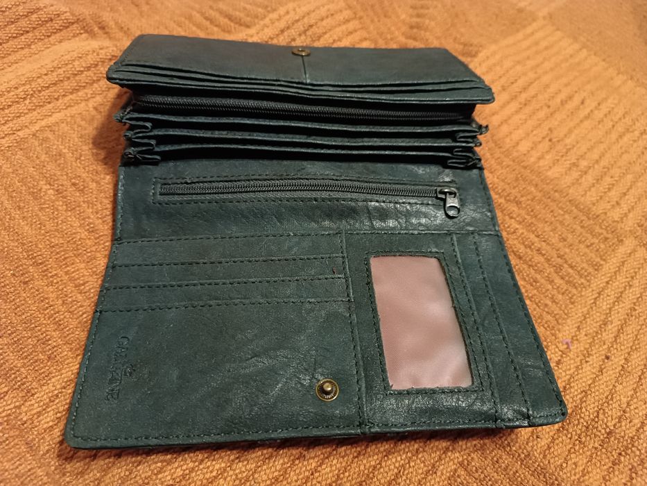Гаманець жіночий у відмінному стані