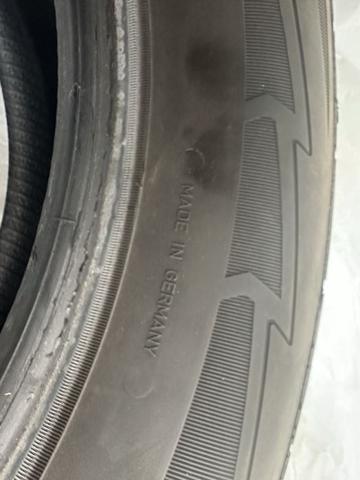 Шина зимова Goodyear 235/60/R18 19 рік