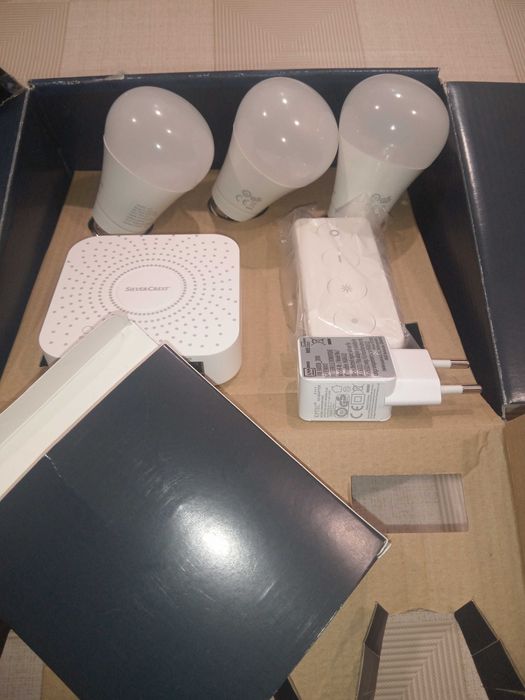 Стартовий комплект smart home livarnolux розумного дома з 3-ламп. e27