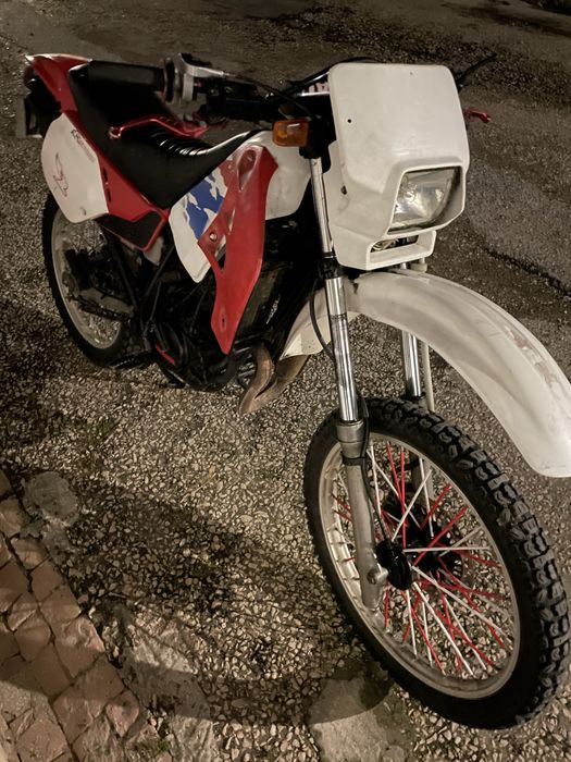 Vendo crm 50cc ou troco