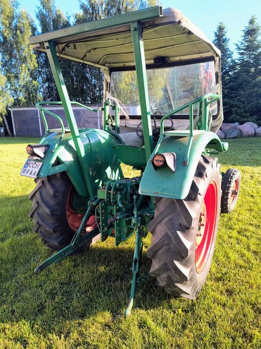 Ciągnik rolniczy Deutz 3  cylindrowy model D 40. 2,