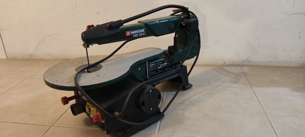 Serra Perpendicular Parkside tico vaivém