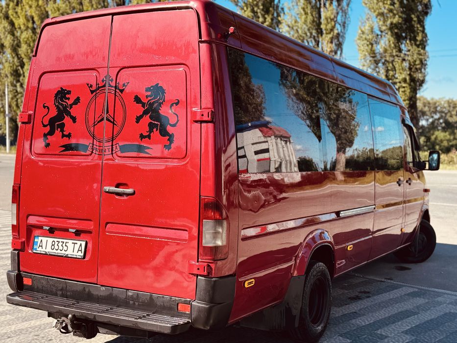 Автобус Sprinter 416