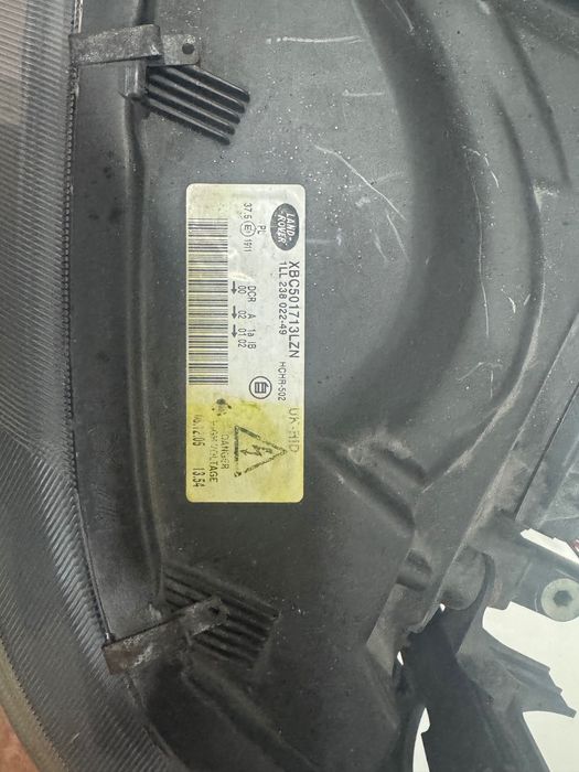 Farol xenon esquerdo  Rang Rover L320 Sport