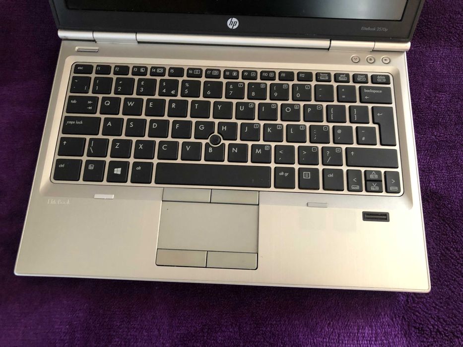 laptop HP elitebook 2570P notebook 12,5'' 2,5GHz 150GB Win10 Pro + torba + smartwatch SMART BRACELET