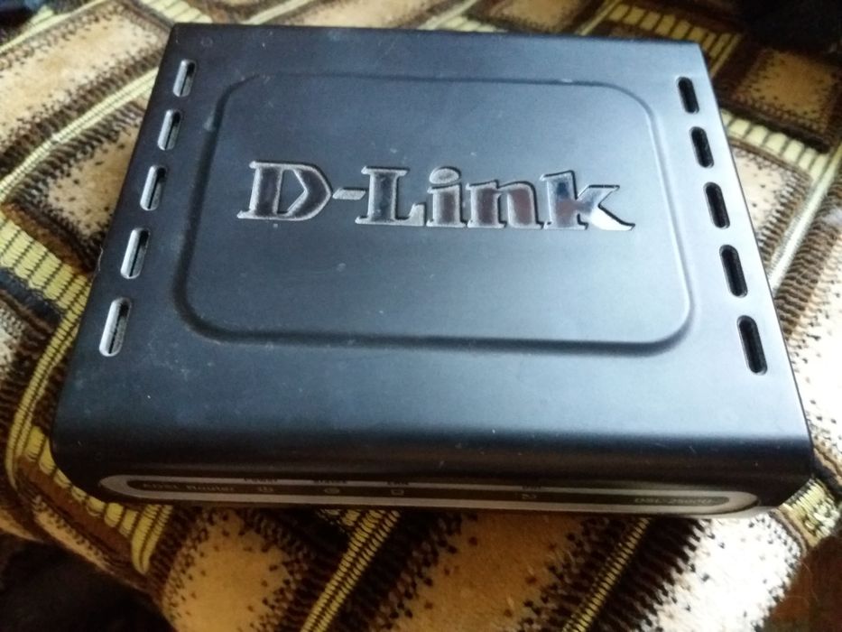 Модем D-LINK DSL-2500U